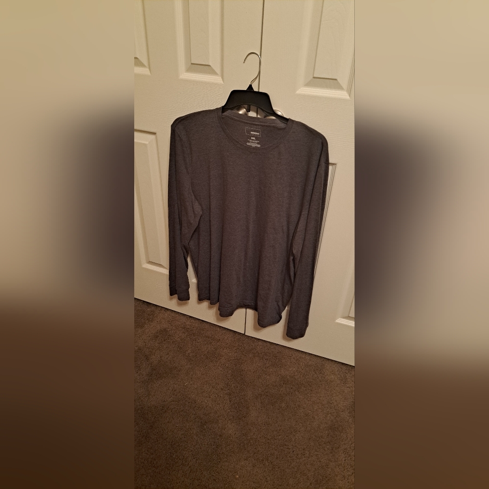 Sonoma Women's Long Sleeve Tee